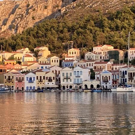 Chroma Kastellorizo Villa Meyísti Buitenkant foto